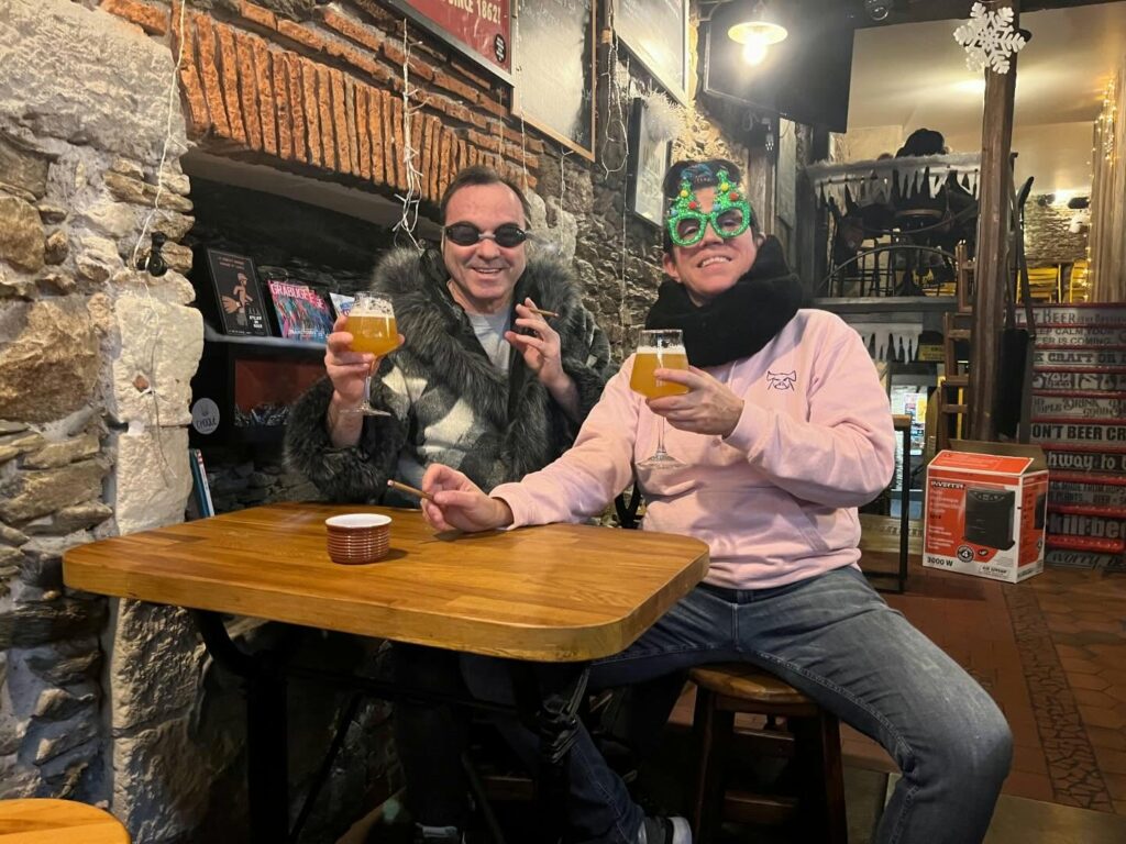 Francky et Marie du Chemin de Traverse Bar à Bières quartier Feydeau Nantes centre ville 